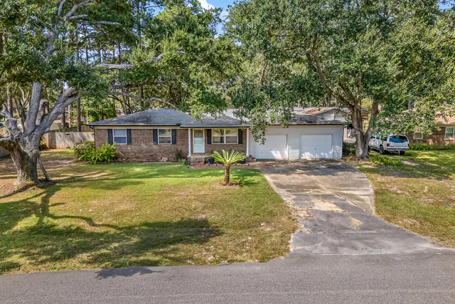 $325,000 | 309 Cloverdale Boulevard, Fort Walton Beach, FL 32547