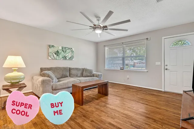 $325,000 | 309 Cloverdale Boulevard, Fort Walton Beach, FL 32547