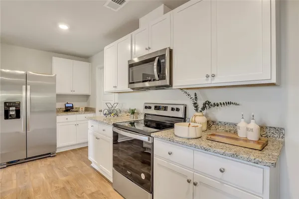 $377,990 | 1058 Lakes Boulevard, Brunswick, GA 31525