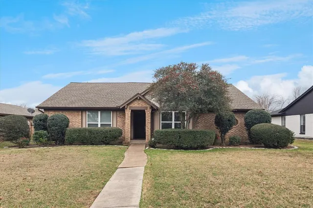 $388,000 | 1320 Glyndon Drive, Plano, TX 75023