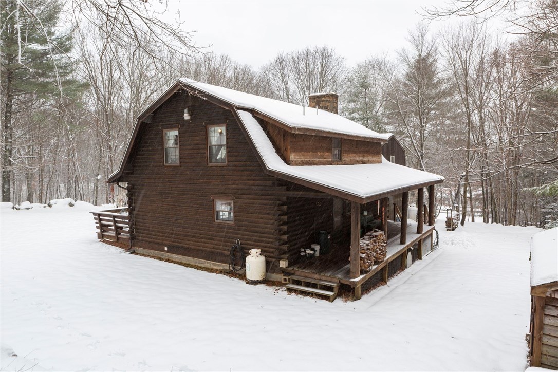 320 Snake Hill Road Burrillville, RI 02830 - Photo 4 of 28