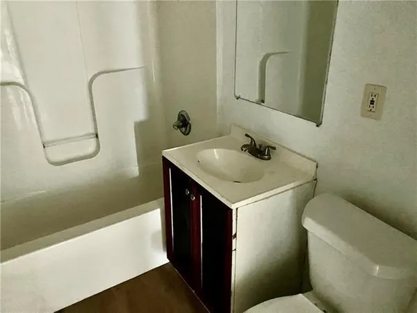 $1,100 | 4901 Bonita Drive, New Orleans, LA 70126