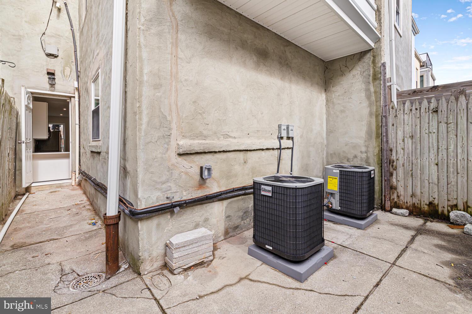 1830 Catharine Street Philadelphia, PA 19146 - Photo 11 of 42