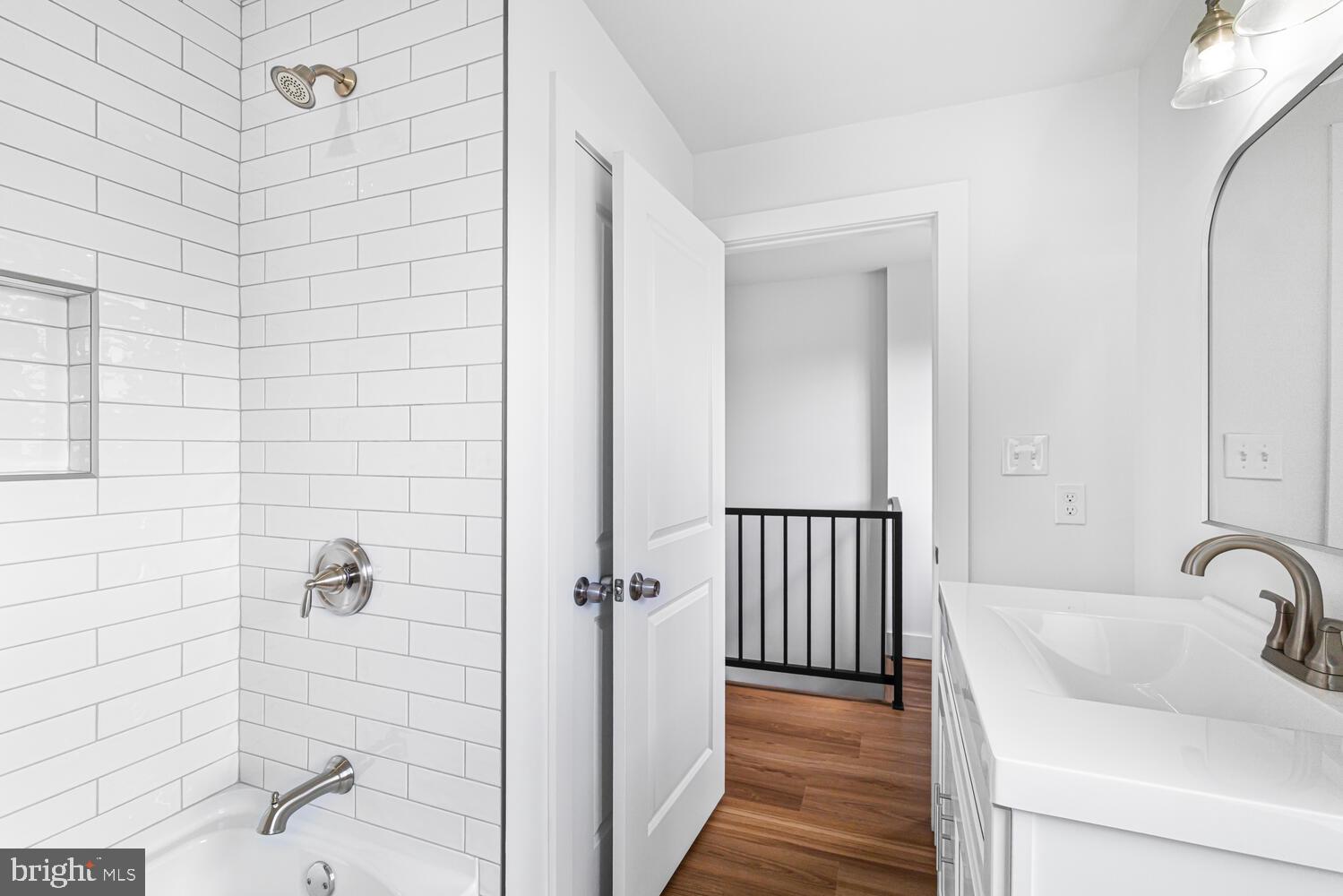 1830 Catharine Street Philadelphia, PA 19146 - Photo 27 of 42