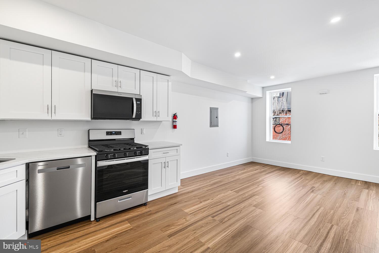 1830 Catharine Street Philadelphia, PA 19146 - Photo 7 of 42