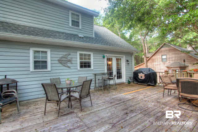 513 Grand Avenue Fairhope, AL 36532 - Photo 23 of 28 back deck