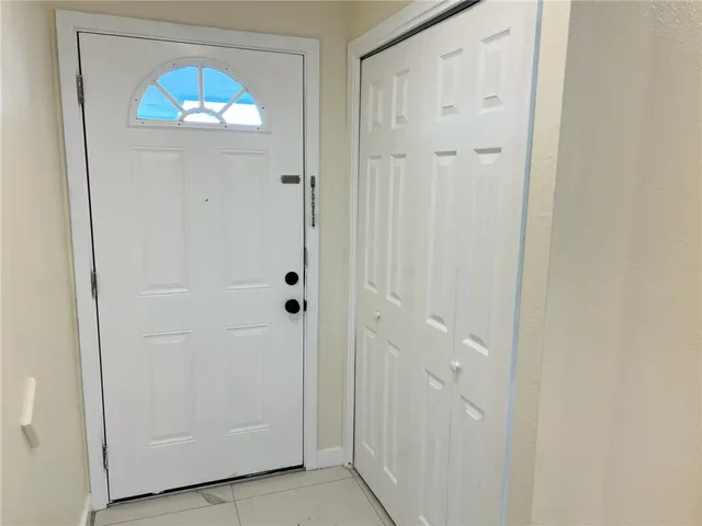 an empty room with closet