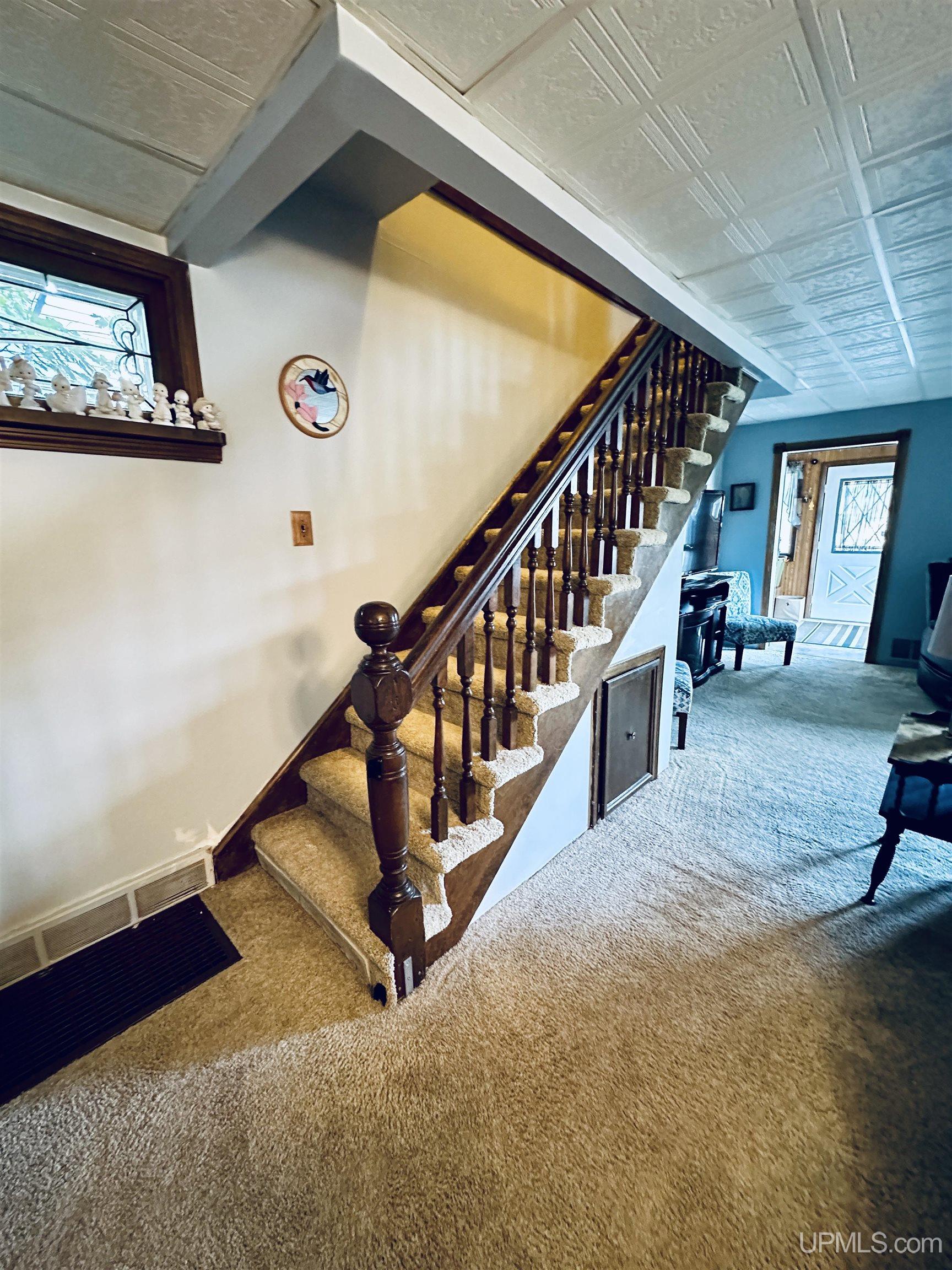 210 Oak Street Ishpeming, MI 49849 - Photo 14 of 30 Gallery Image 14