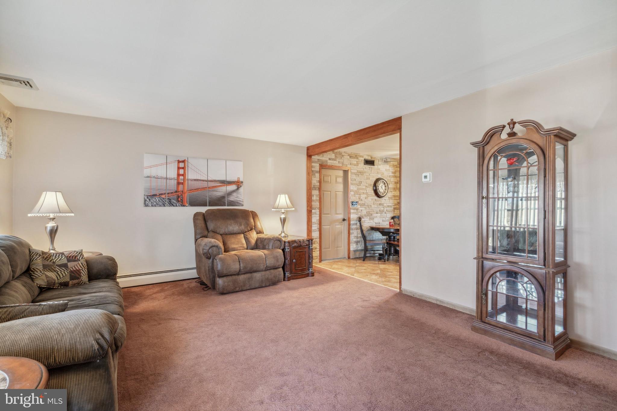 8 Harrow Road Levittown, PA 19056 - Photo 6 of 14 Gallery Image 6
