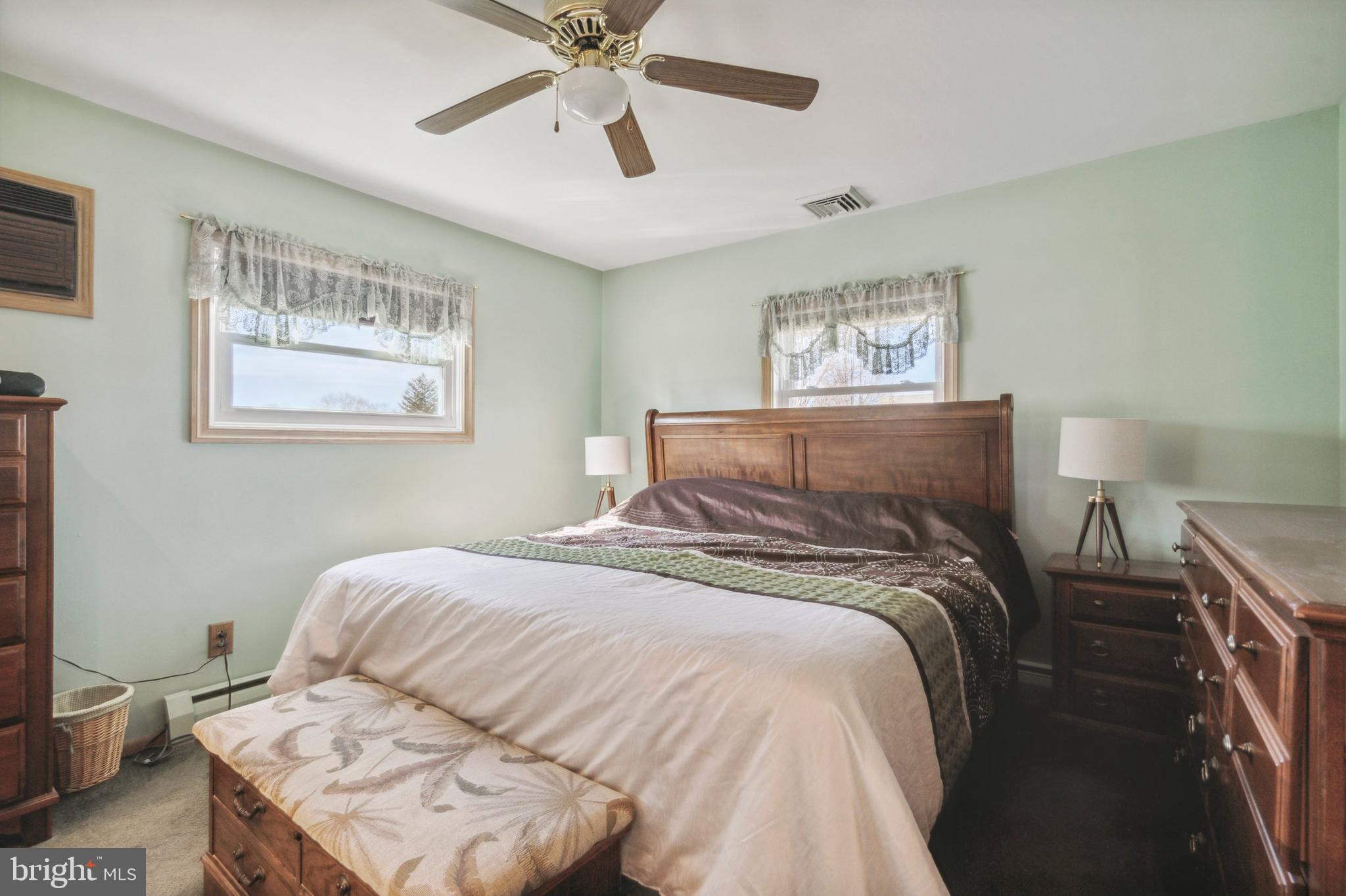 8 Harrow Road Levittown, PA 19056 - Photo 10 of 14 Gallery Image 10