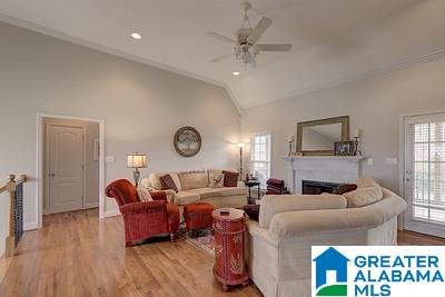 817 Brookline Road Gardendale, AL 35071 - Photo 3 of 37
