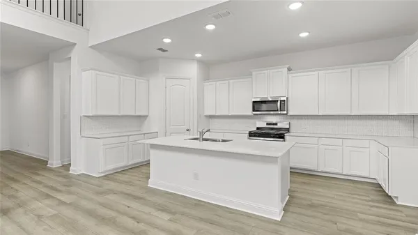 $2,800 | 3809 Paradise Way, Sherman, TX 75090