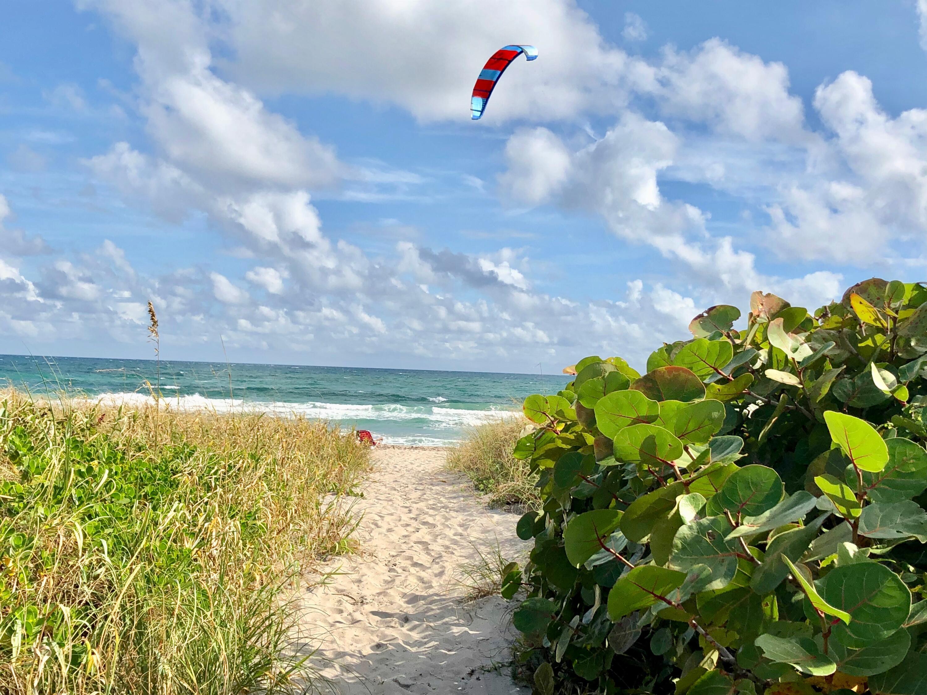 2871 North Ocean Boulevard, Unit M226 Boca Raton, FL 33431 - Photo 5 of 45 a view of a lake