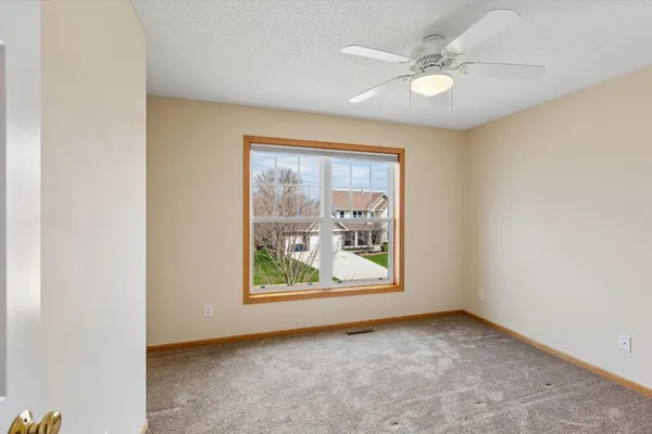 $550,000 | 6182 169th Street West, Lakeville, MN 55024