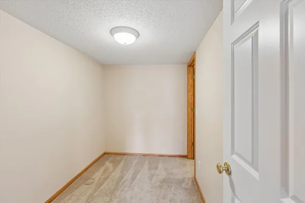 $550,000 | 6182 169th Street West, Lakeville, MN 55024