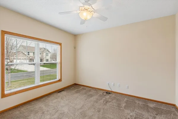 $550,000 | 6182 169th Street West, Lakeville, MN 55024