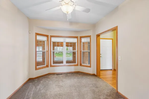 $550,000 | 6182 169th Street West, Lakeville, MN 55024