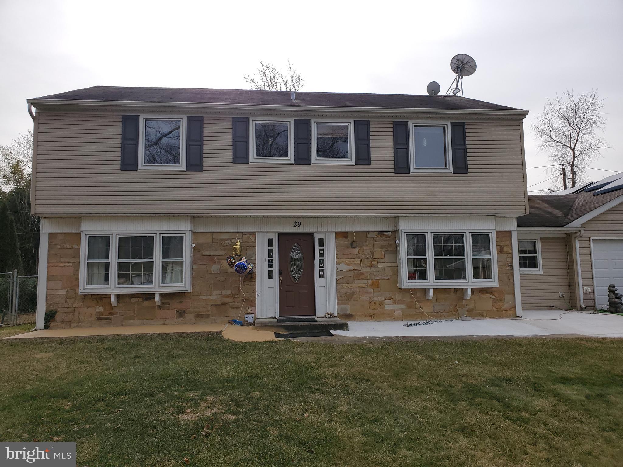 29 East Stokes Road Willingboro, NJ 08046 - Photo 2 of 23 Gallery Image 2