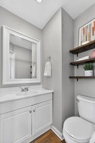 $375,000 | 5109 West 71st Street, Prairie Village, KS 66208