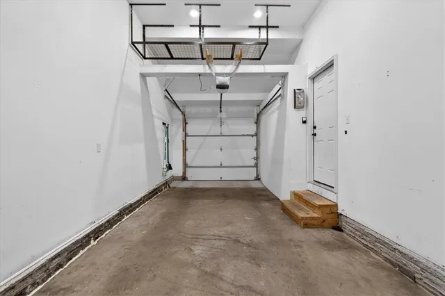 $375,000 | 5109 West 71st Street, Prairie Village, KS 66208