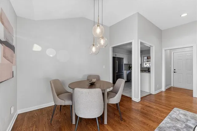 $375,000 | 5109 West 71st Street, Prairie Village, KS 66208