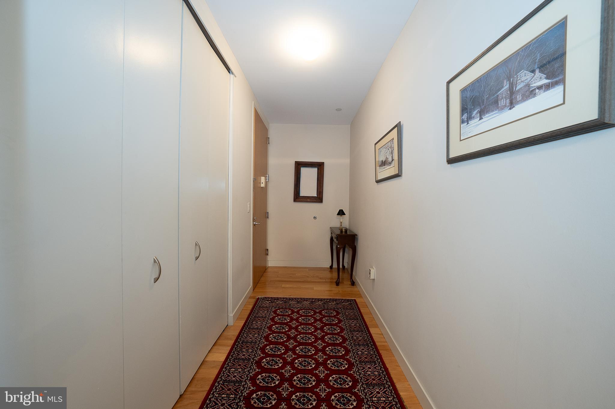 1900 Hamilton Street, Unit 802 Philadelphia, PA 19130 - Photo 16 of 29 Foyer