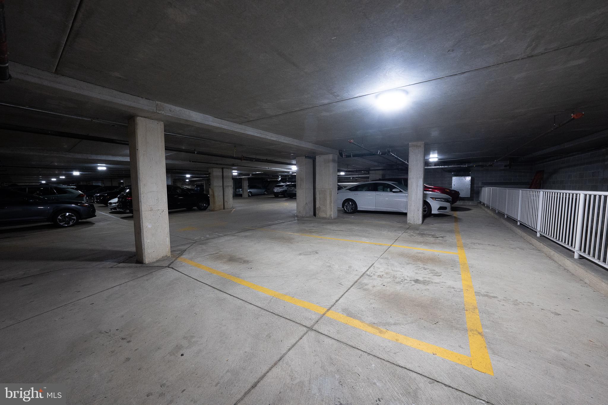 1900 Hamilton Street, Unit 802 Philadelphia, PA 19130 - Photo 26 of 29 The garage