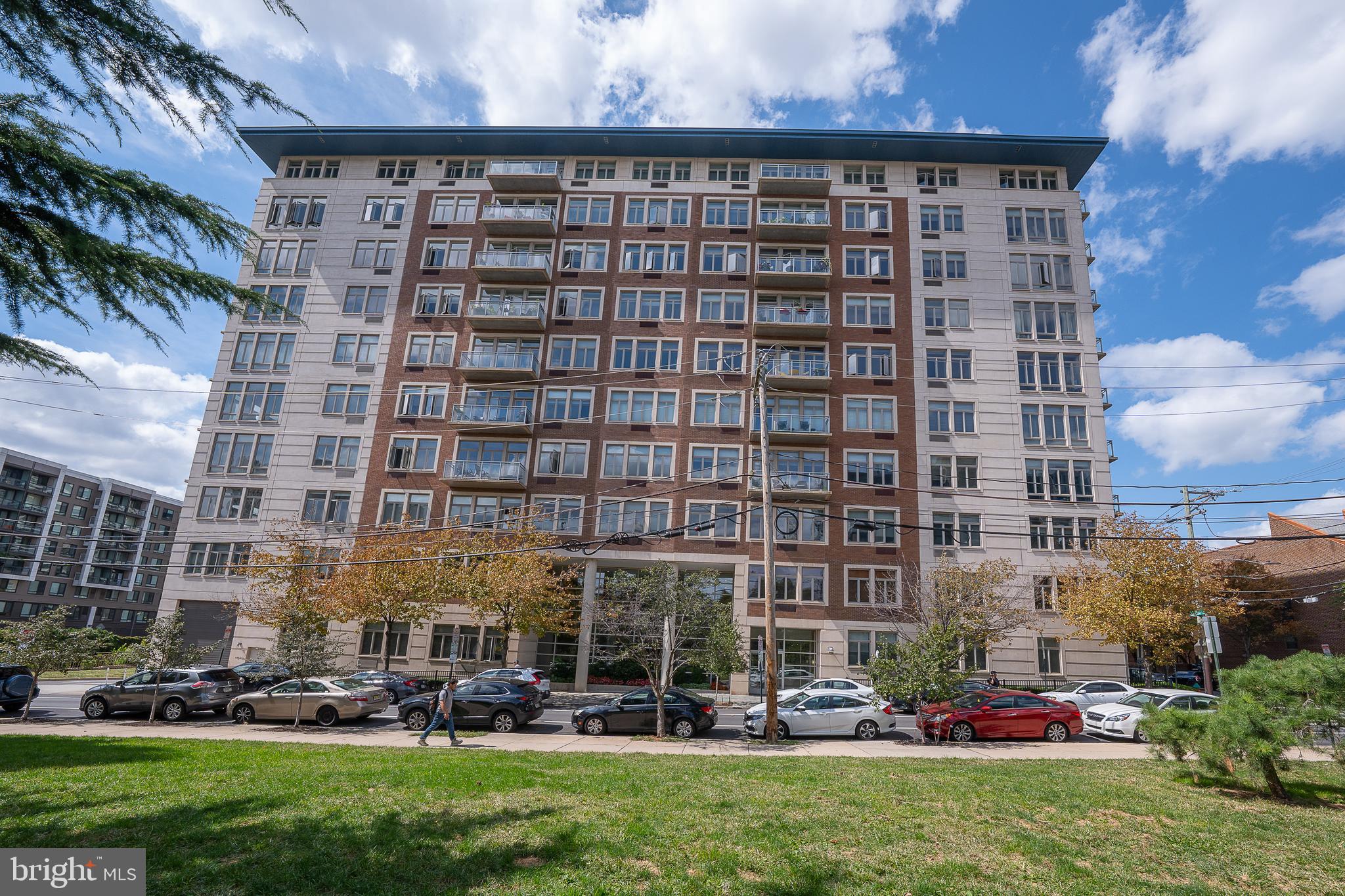 1900 Hamilton Street, Unit 802 Philadelphia, PA 19130 - Photo 28 of 29