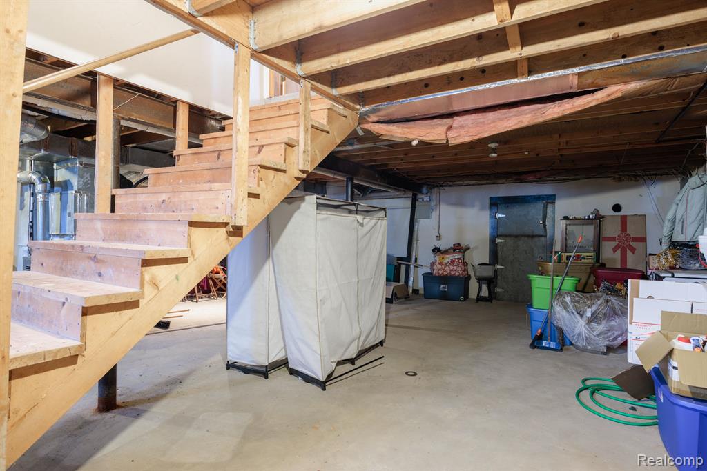 24040 Napier Road Novi, MI 48374 - Photo 22 of 32 Gallery Image 22