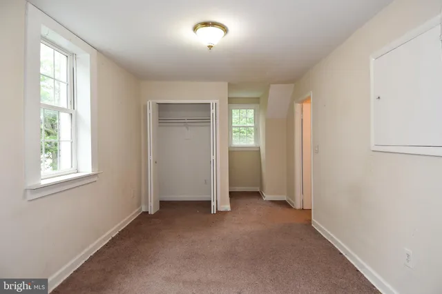 $3,900 | 2905 Boswell Avenue, Alexandria, VA 22306