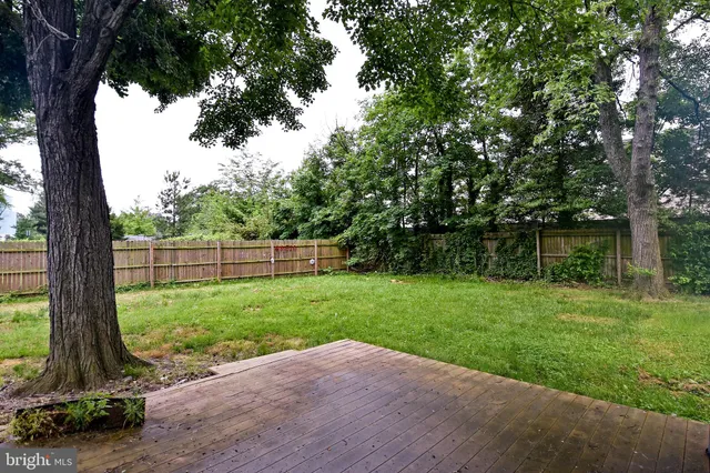 $3,900 | 2905 Boswell Avenue, Alexandria, VA 22306