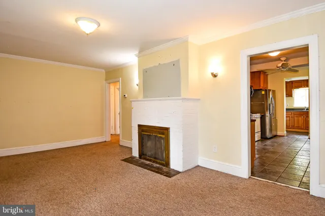 $3,900 | 2905 Boswell Avenue, Alexandria, VA 22306