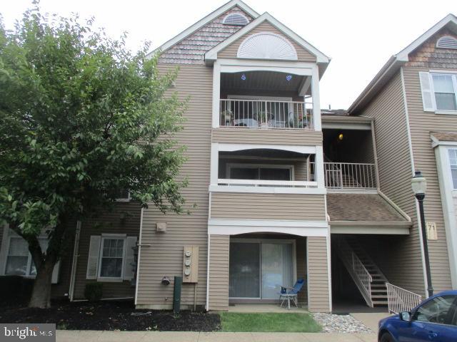 71205 Delaire Landing Road Philadelphia, PA 19114 - Photo 3 of 21 Gallery Image 3