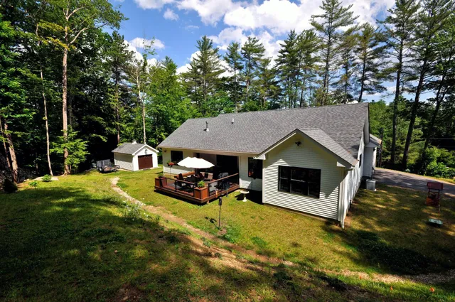 $749,000 | 216 Jenness Hill Lane, Bristol, NH 03222