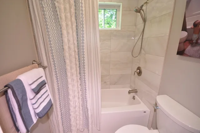 $749,000 | 216 Jenness Hill Lane, Bristol, NH 03222