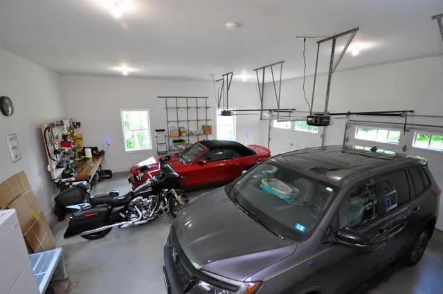 $749,000 | 216 Jenness Hill Lane, Bristol, NH 03222