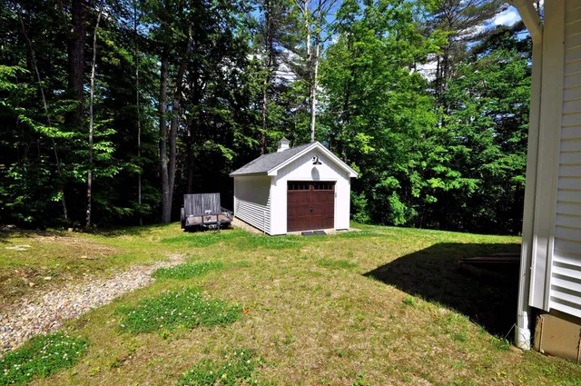 $749,000 | 216 Jenness Hill Lane, Bristol, NH 03222