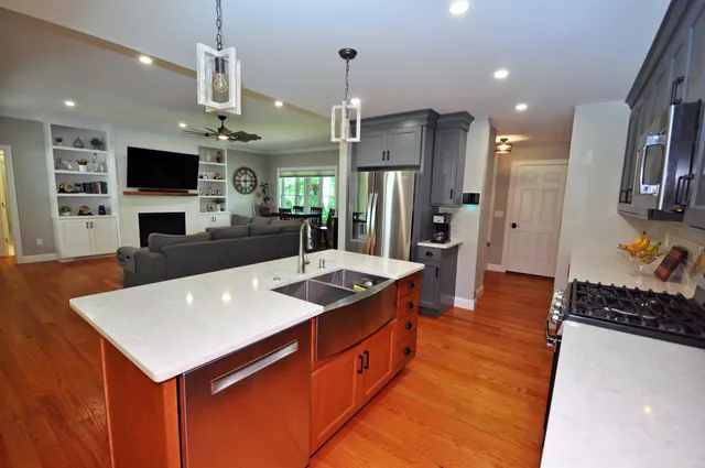 $749,000 | 216 Jenness Hill Lane, Bristol, NH 03222