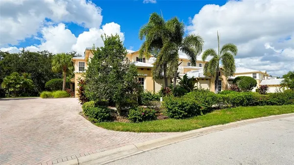 $5,000 | 9454 Discovery Terrace, Unit 101A, Bradenton, FL 34212