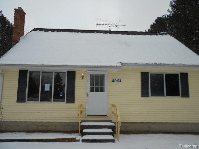 5083 Mt Morris Road Columbiaville, MI 48421 - Photo 1 of 8 1.JPG