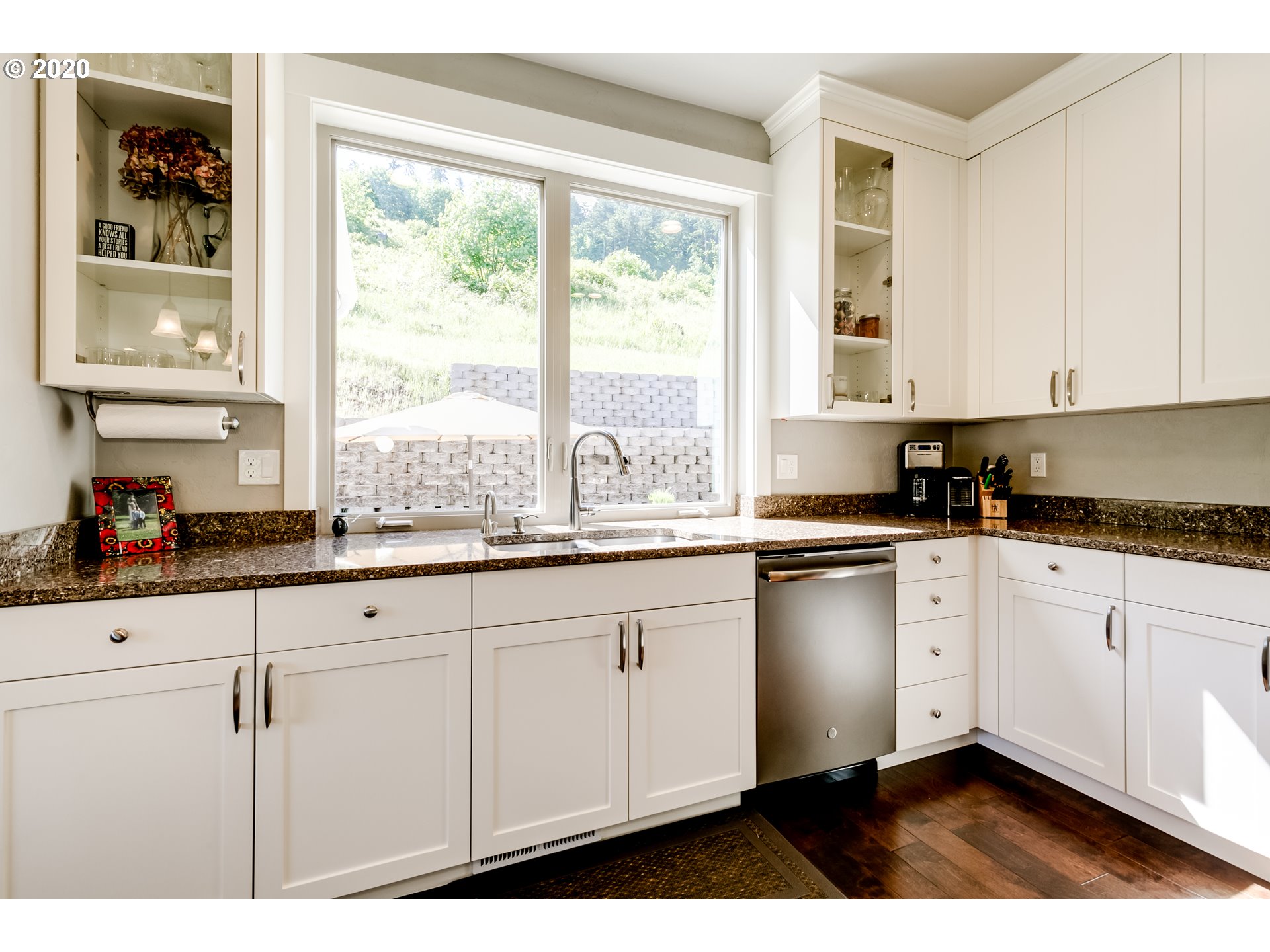 29820 Fox Hollow Road Eugene, OR 97405 - Photo 5 of 27