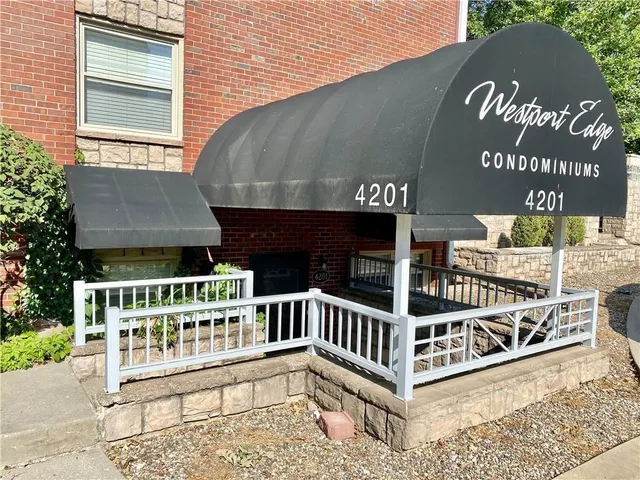 $150,000 | 4213 Clark Avenue, Unit 3, Kansas City, MO 64111