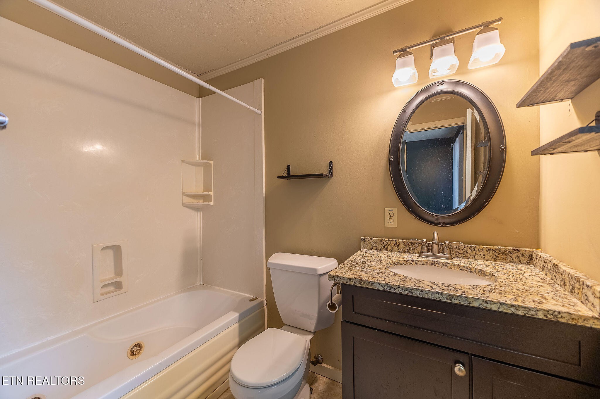 183 Outer Drive Oak Ridge, TN 37830 - Photo 15 of 43 Gallery Image 15