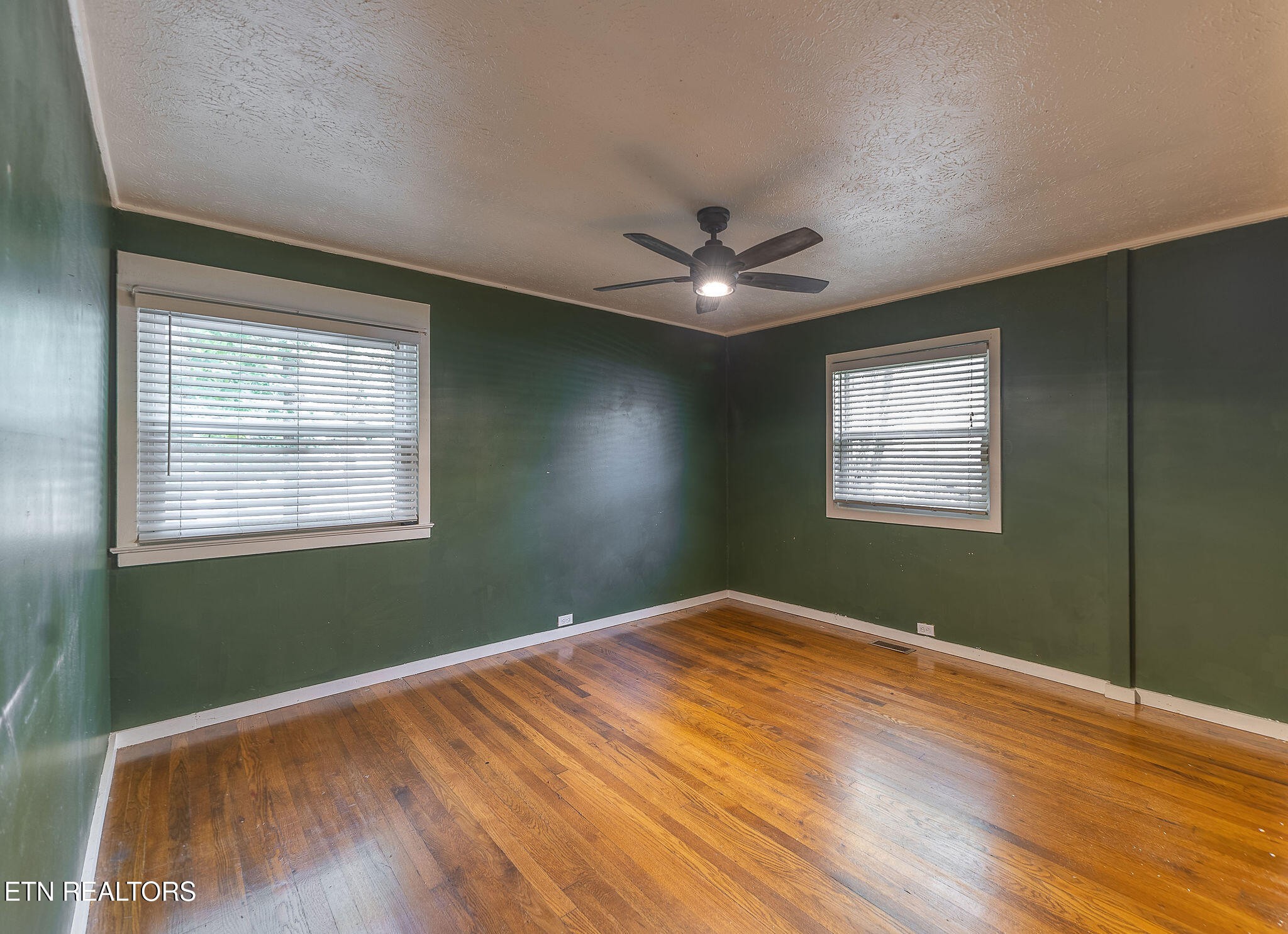 183 Outer Drive Oak Ridge, TN 37830 - Photo 17 of 43 Gallery Image 17