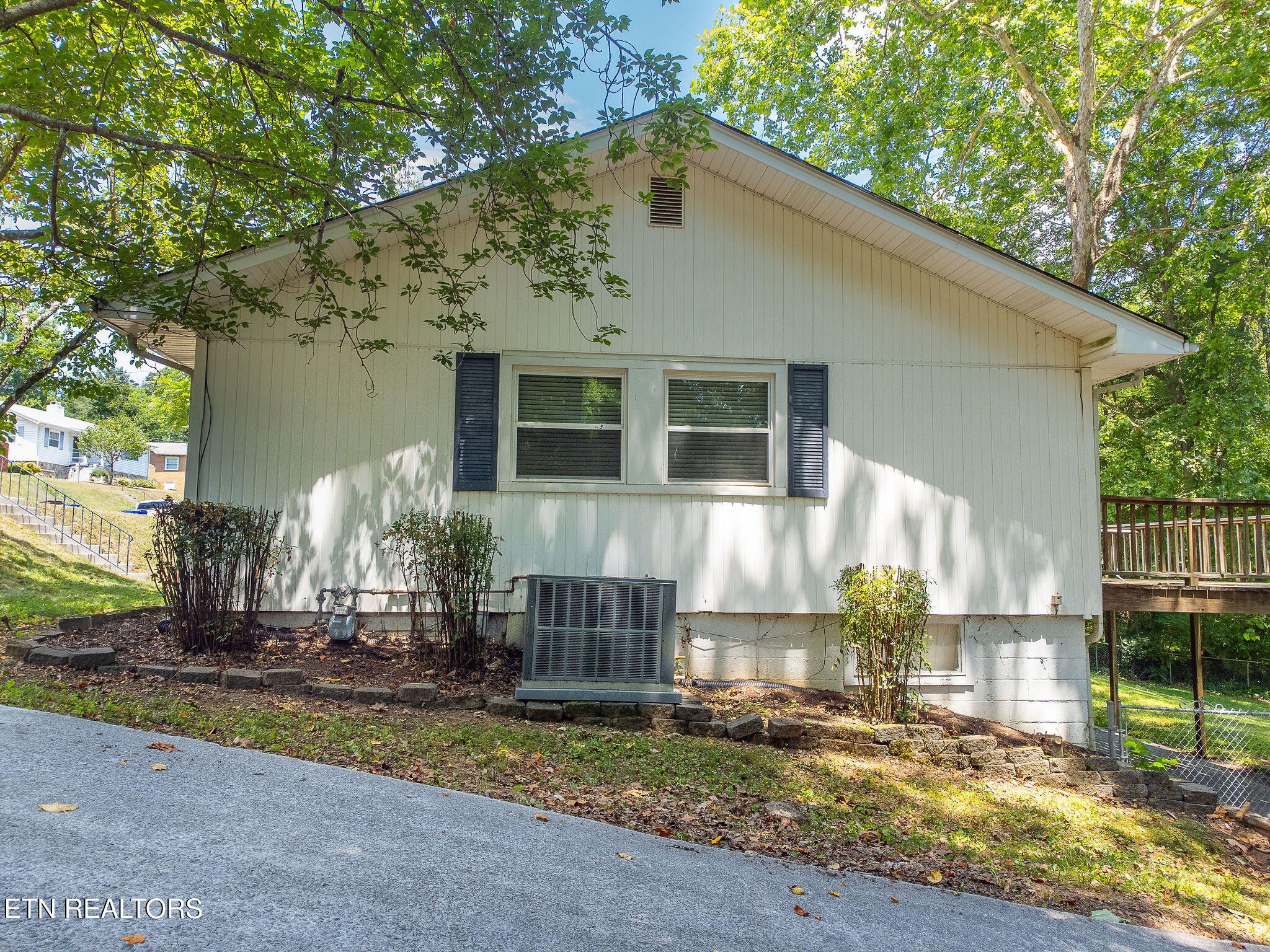 183 Outer Drive Oak Ridge, TN 37830 - Photo 32 of 43 Gallery Image 32