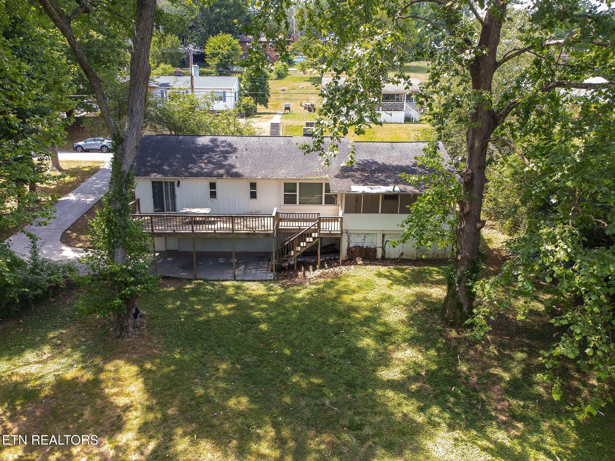 183 Outer Drive Oak Ridge, TN 37830 - Photo 35 of 43 Gallery Image 35