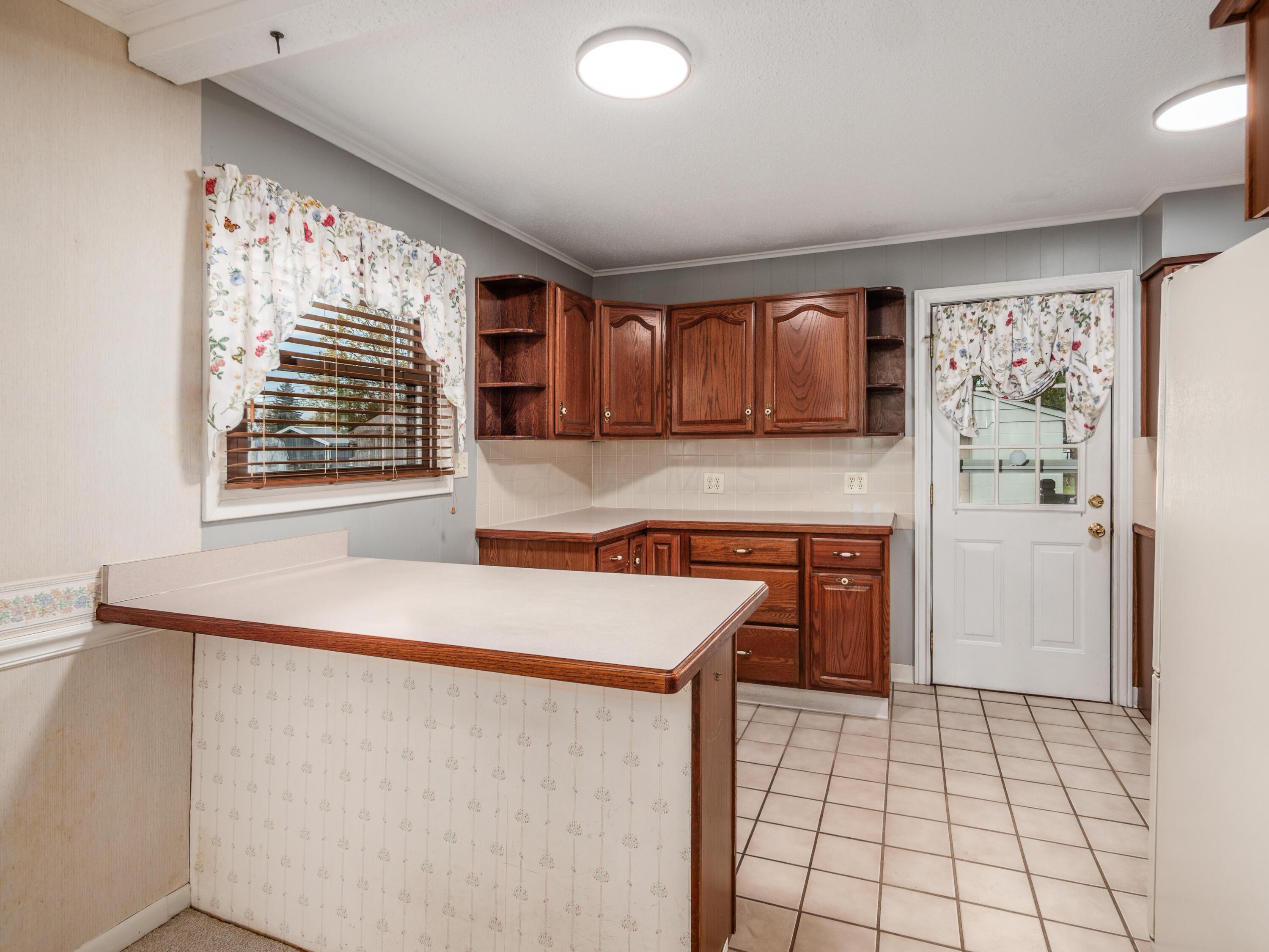 696 Williams Road Columbus, OH 43207 - Photo 24 of 39 A_696_Buttles_025
