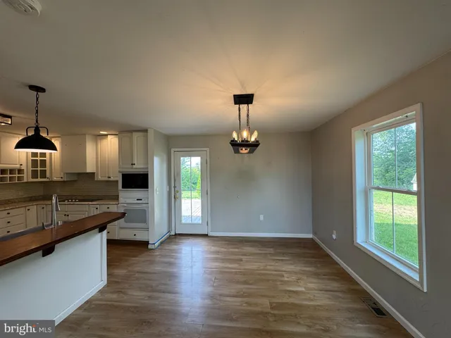 $270,000 | 513 Vinell Lane, Chambersburg, PA 17202