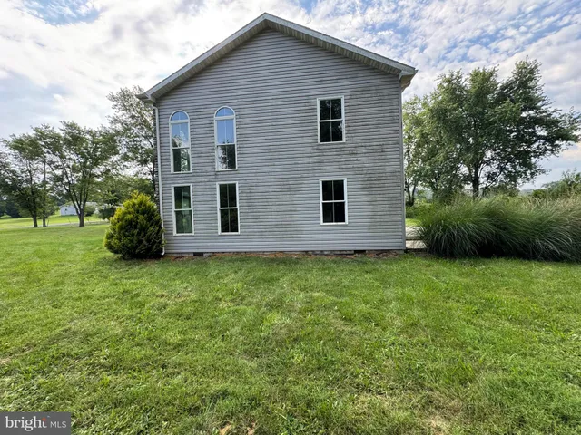 $270,000 | 513 Vinell Lane, Chambersburg, PA 17202