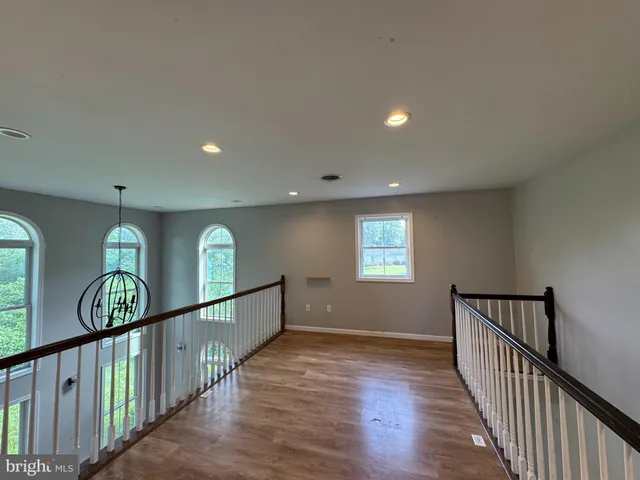 $270,000 | 513 Vinell Lane, Chambersburg, PA 17202